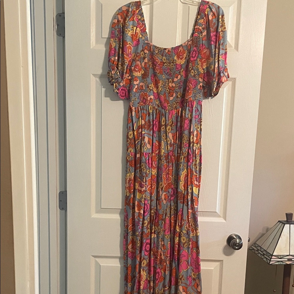 Floral Scoop-Neck Maxi Dress in Pink and Orange